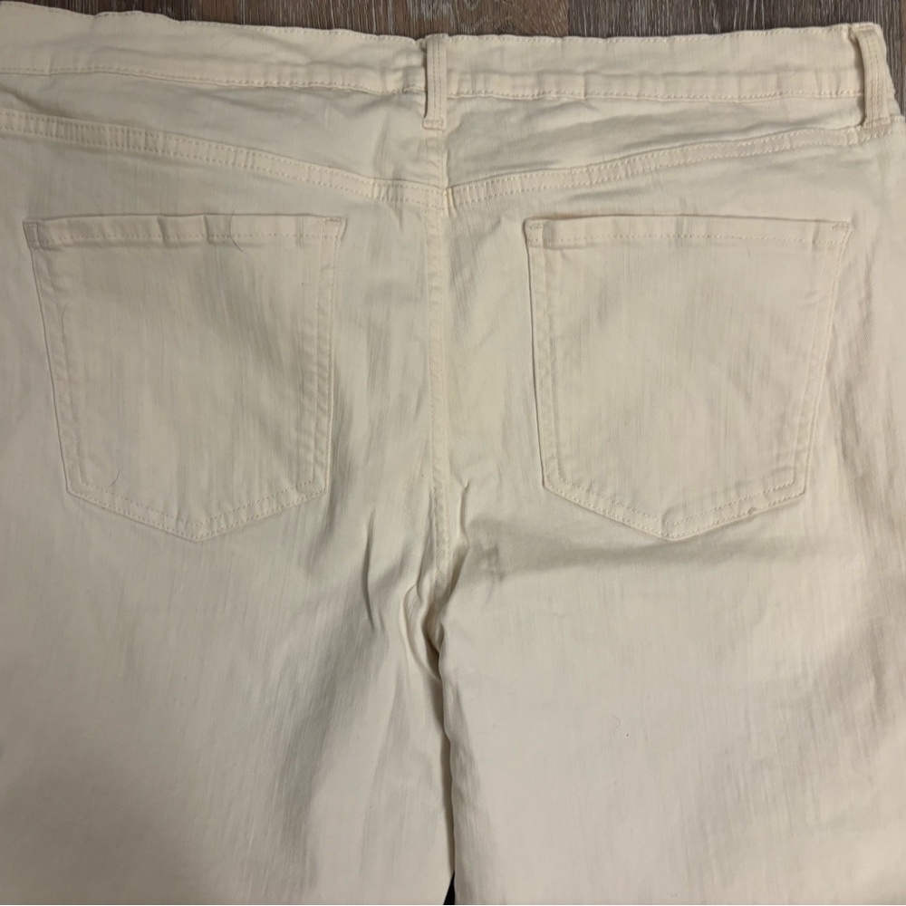 Gloria Vanderbilt Weekend Boyfriend Fit Jeans β Adjustable Roll Cuff - Picture 5 of 6